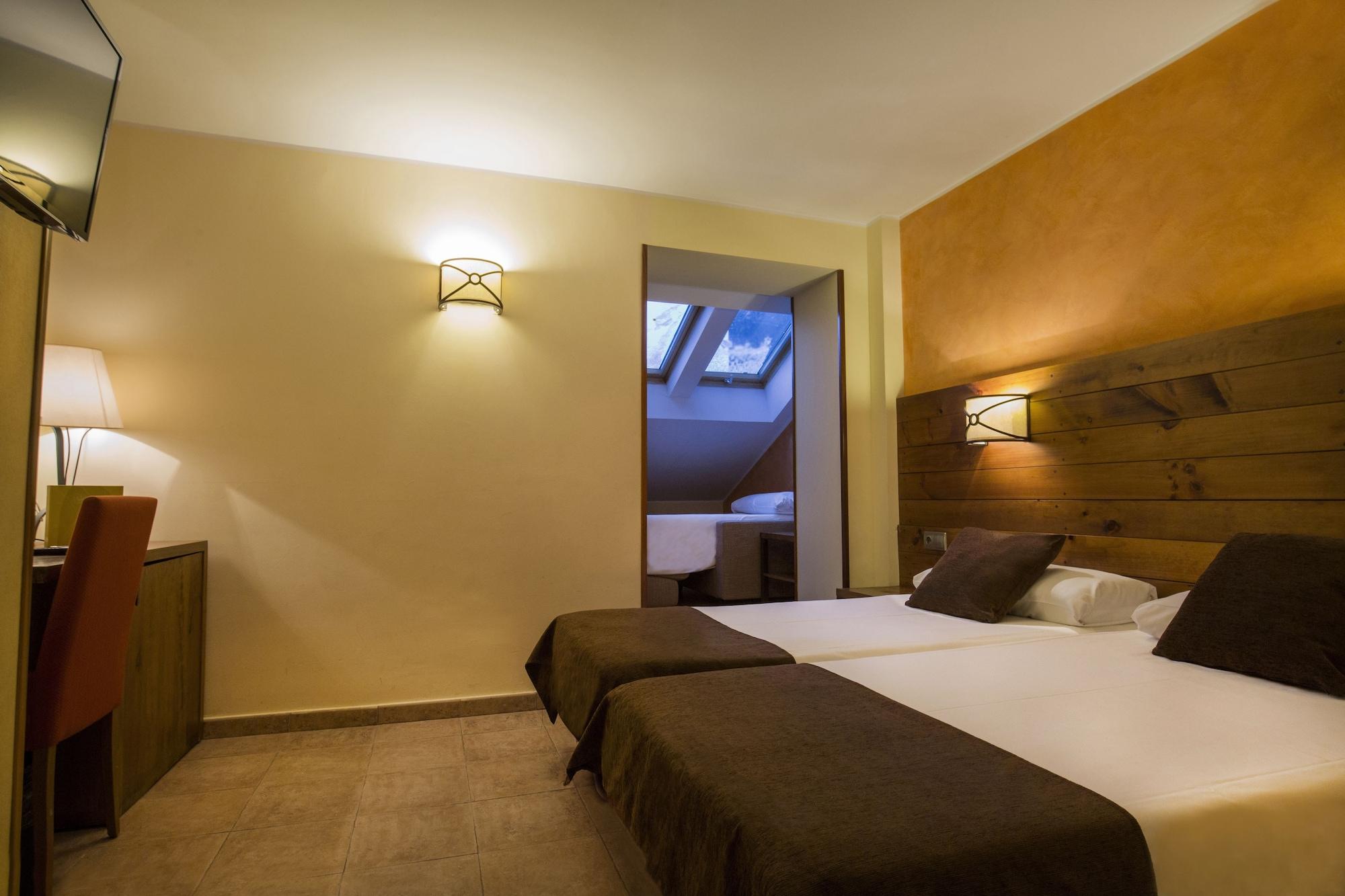 Hotel Magic Pas Пас-де-ла-Каса Экстерьер фото