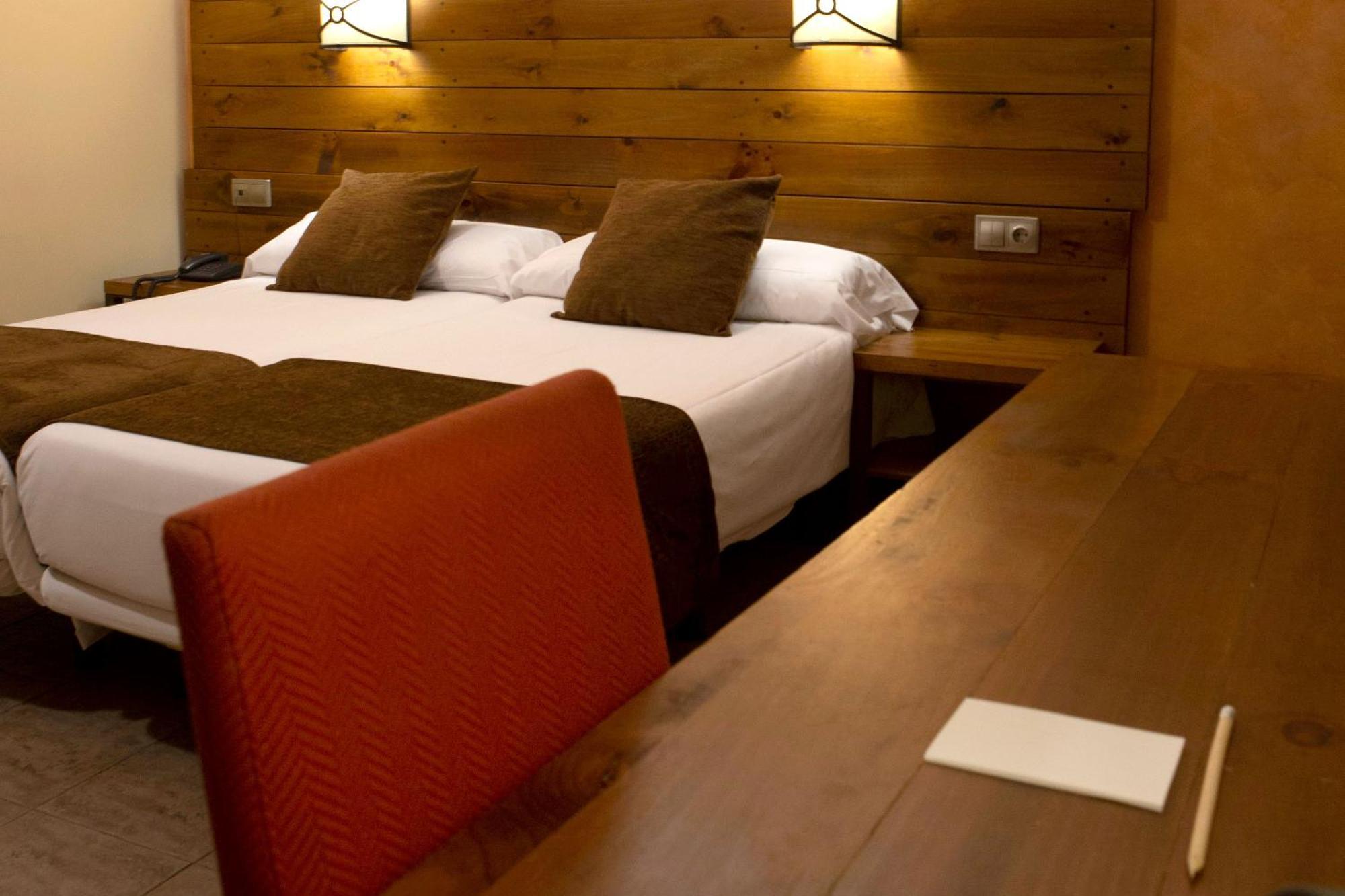 Hotel Magic Pas Пас-де-ла-Каса Номер фото