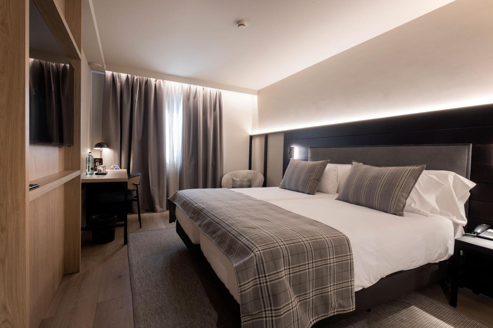 Hotel Magic Pas Пас-де-ла-Каса Экстерьер фото